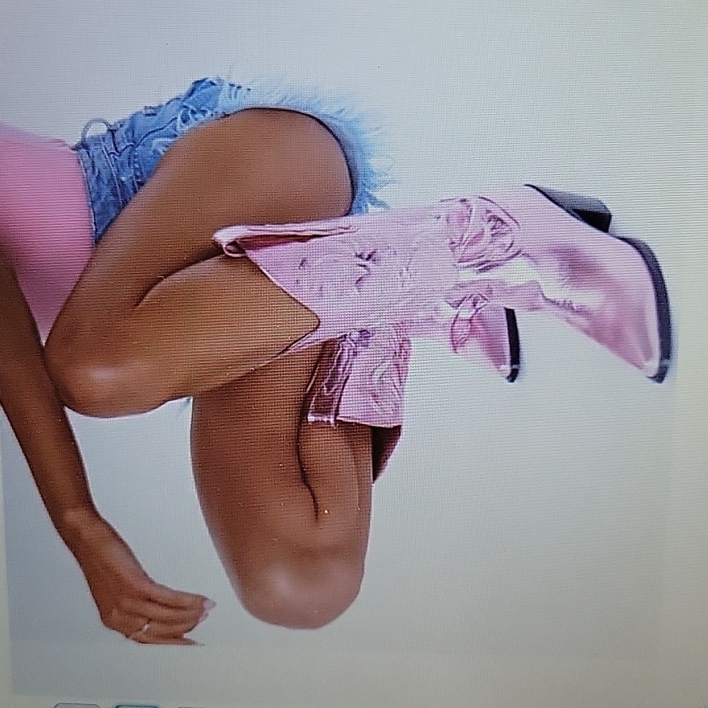 Metallic Pink cowboy Heeled Boots size 7